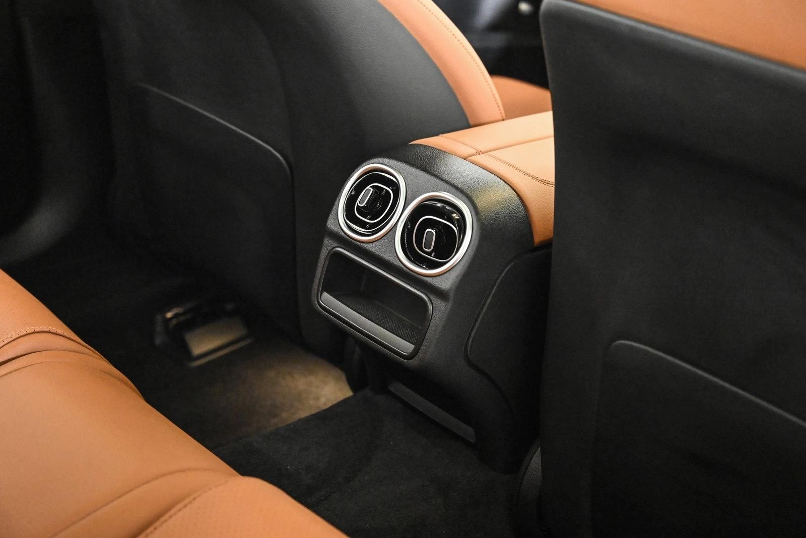 2026 MERCEDES-BENZ C-CLASS - Image 19