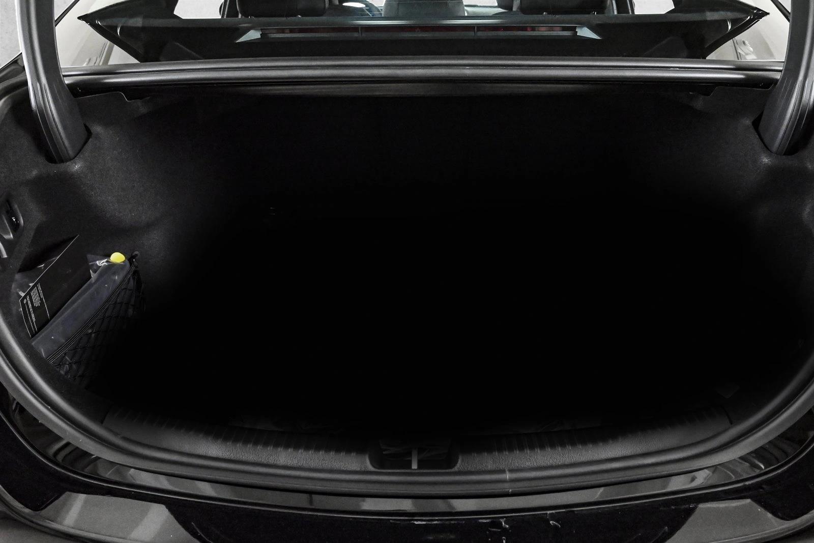 2026 MERCEDES-BENZ C-CLASS - Image 6