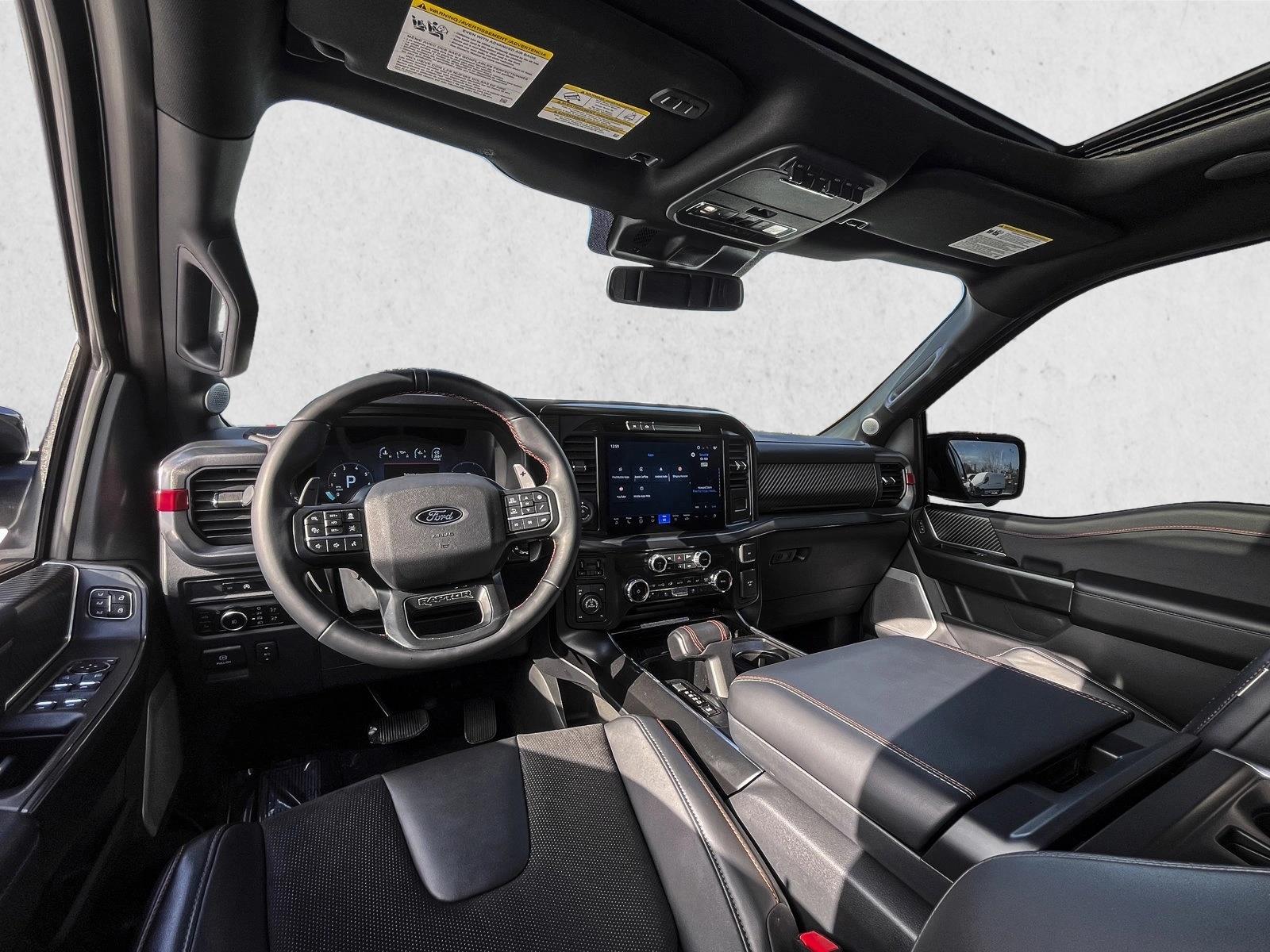 2025 FORD F-150 - Image 18