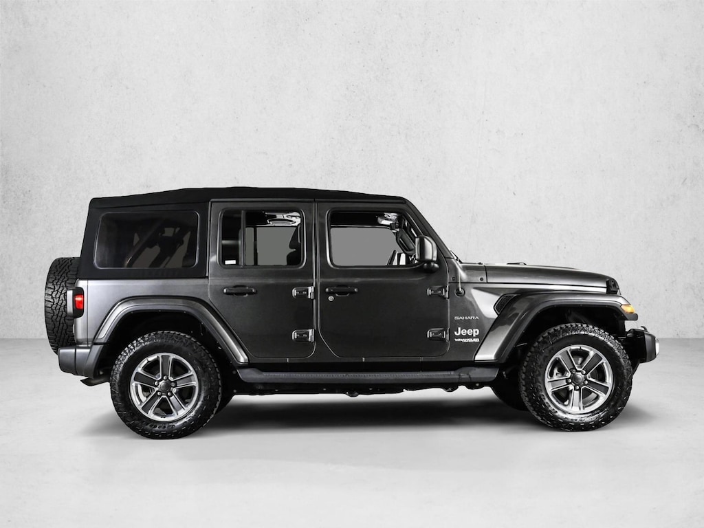 Used 2018 Jeep Wrangler Unlimited Sahara 4x4 SUV
