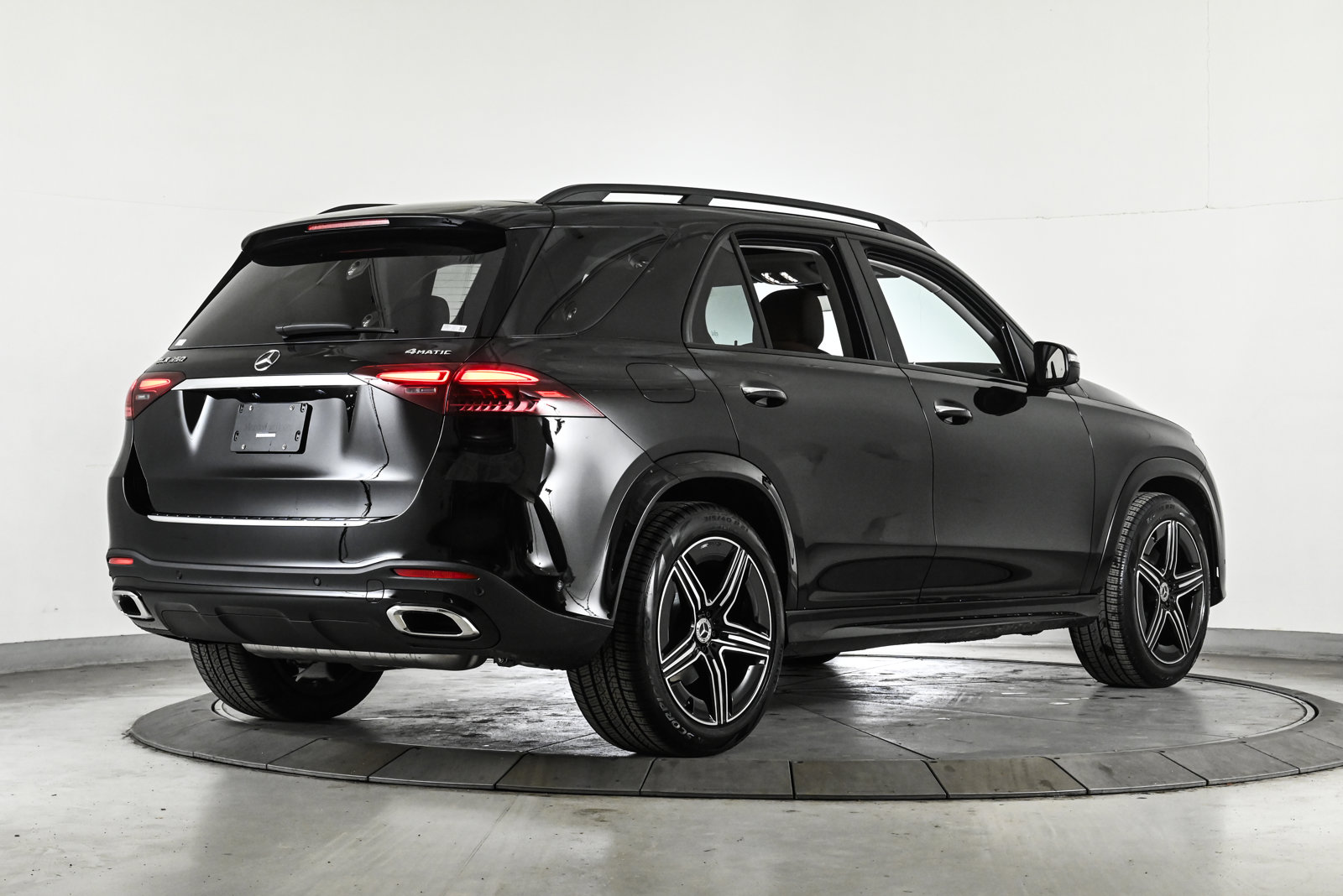 2026 MERCEDES-BENZ GLE-CLASS - Image 5