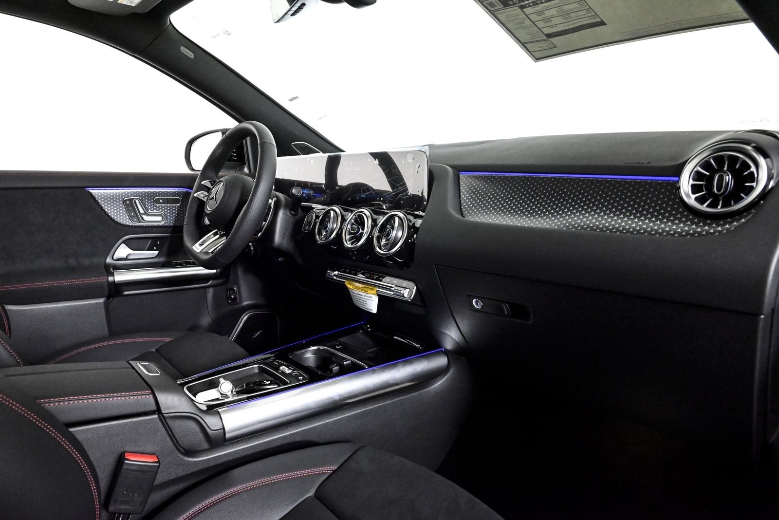 2026 MERCEDES-BENZ GLA-CLASS - Image 9