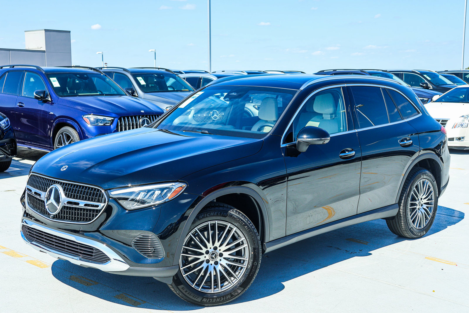 New 2027 Mercedes-Benz GLC 300 GLC 300 4MATIC ® SUV SUV