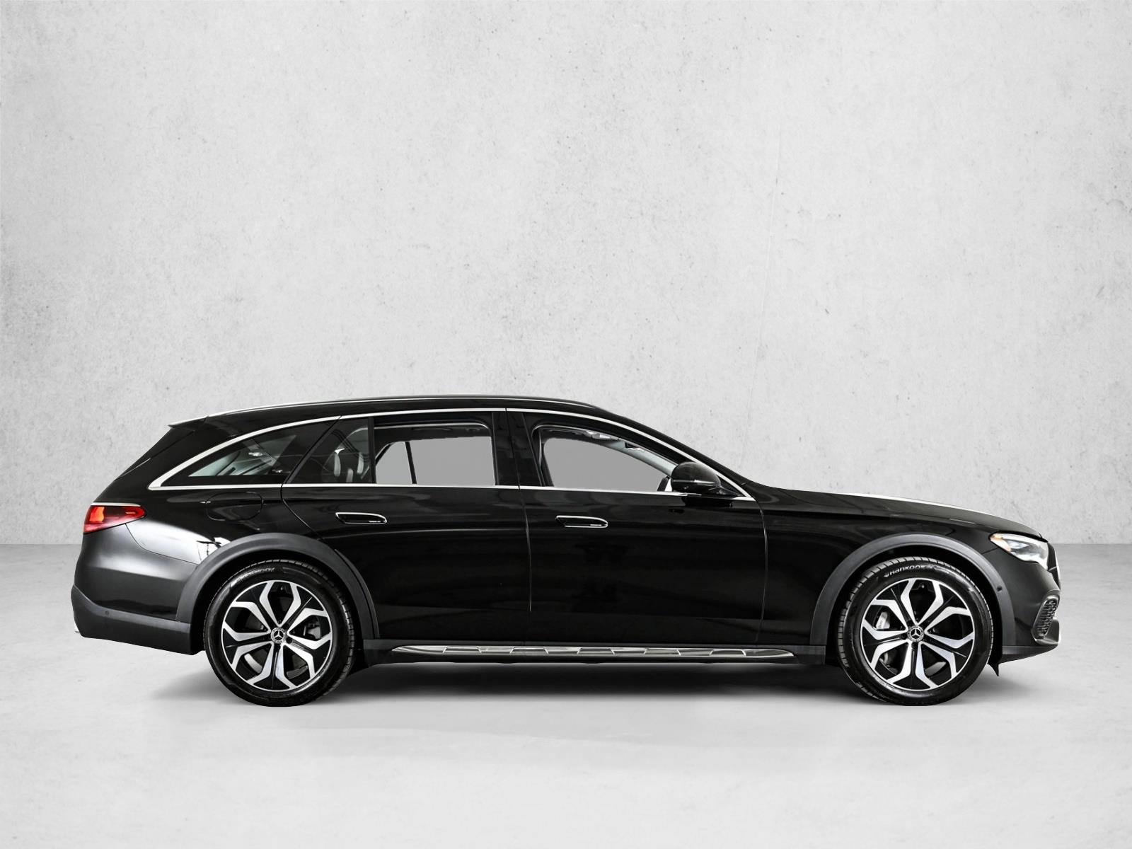 2025 MERCEDES-BENZ E-CLASS - Image 4