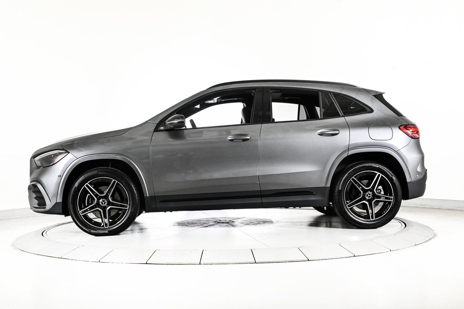 2026 MERCEDES-BENZ GLA-CLASS - Image 9