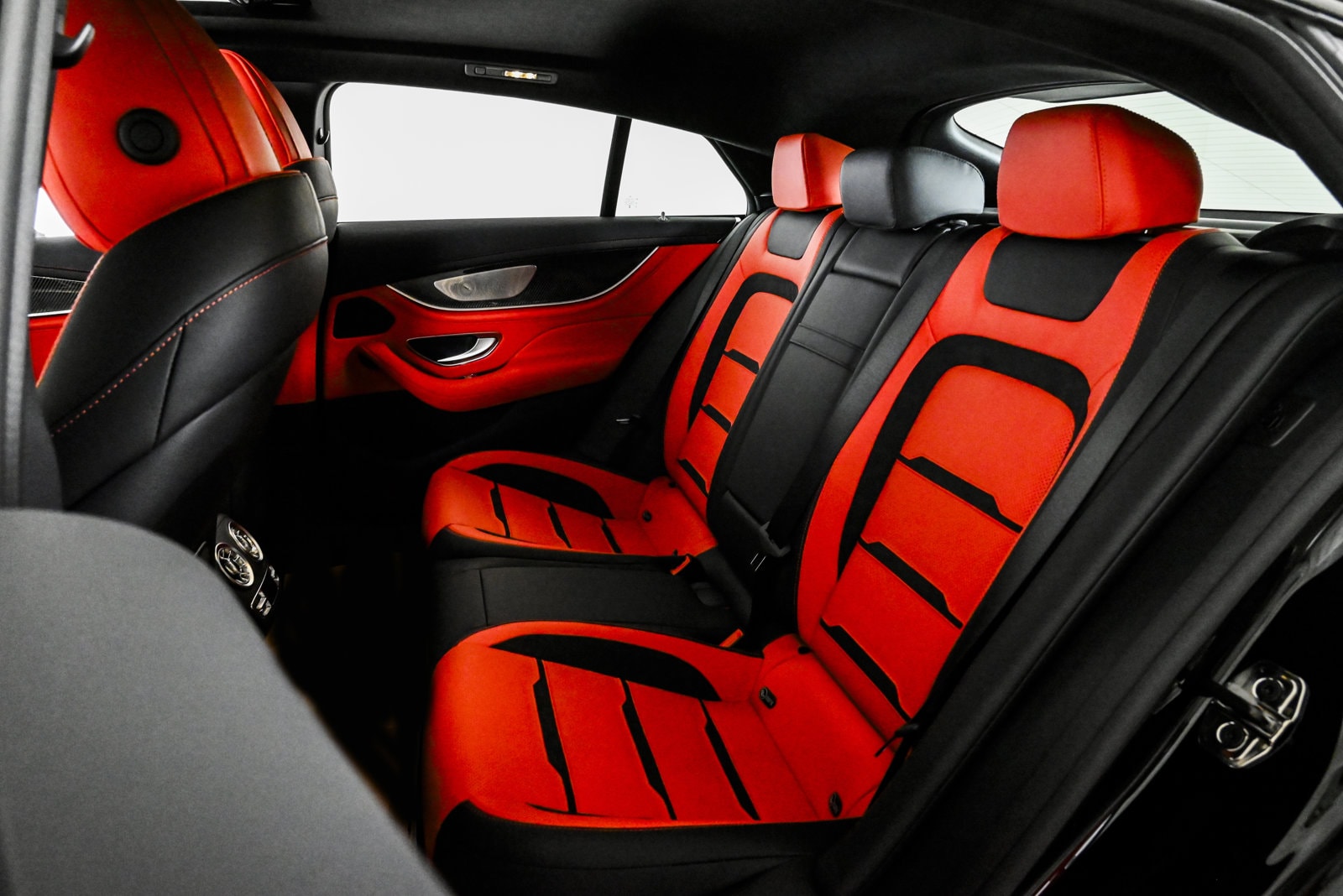 2026 MERCEDES BENZ AMG GT - Image 12