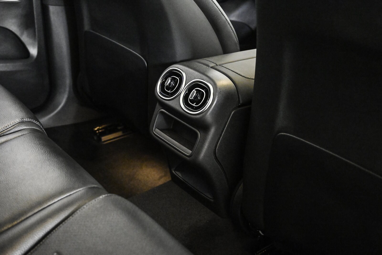 2026 MERCEDES-BENZ GLC-CLASS - Image 19