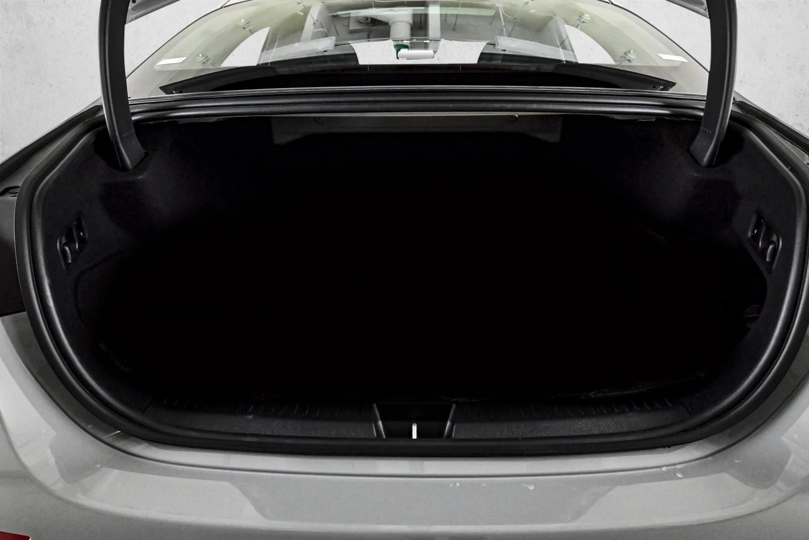 2026 MERCEDES-BENZ E-CLASS - Image 6