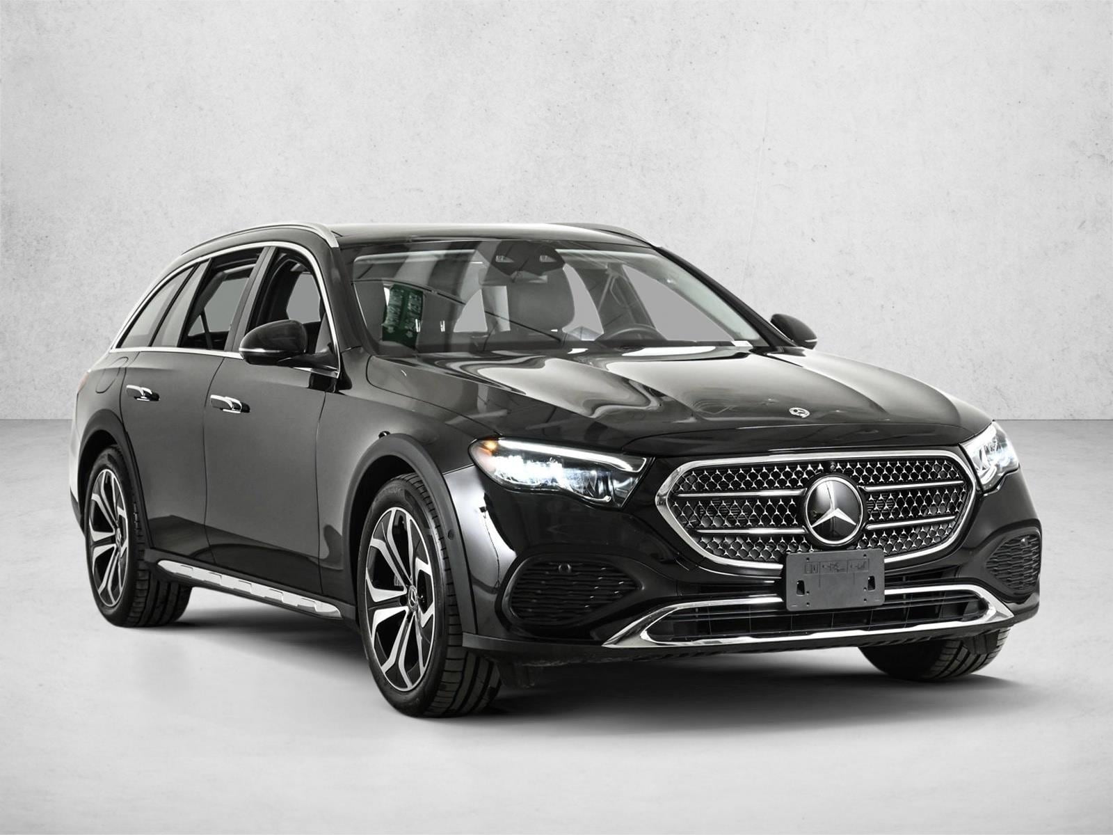 2025 MERCEDES-BENZ E-CLASS - Image 3