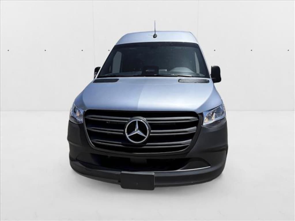 New 2025 Mercedes-Benz Sprinter Cargo Van 2500 Standard Roof I4 Diesel 144" RWD Van Cargo Van