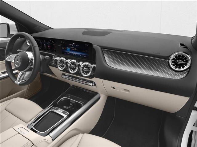 2026 Mercedes Benz GLA 250 4MATIC photo 3