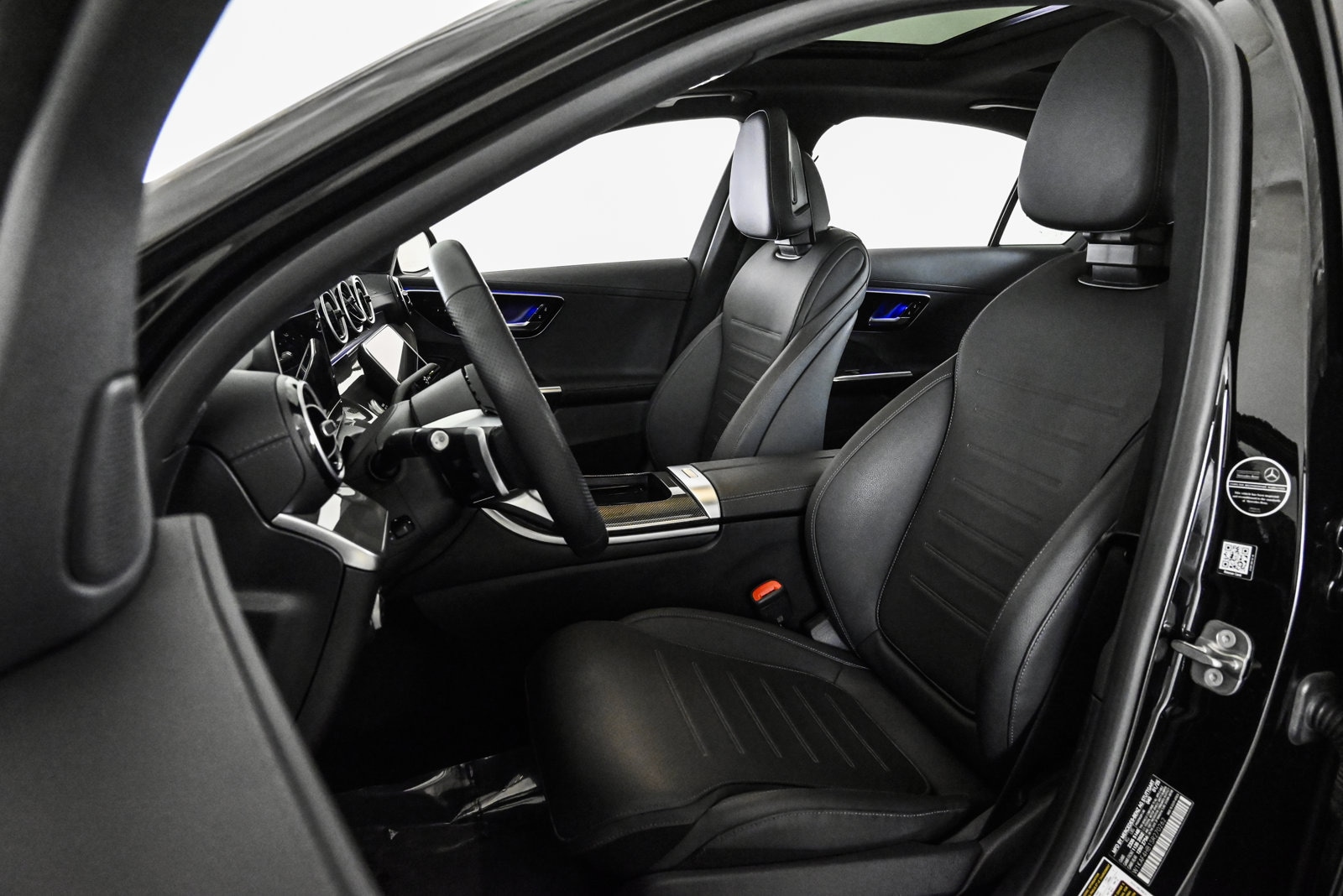 2025 MERCEDES-BENZ C-CLASS - Image 18