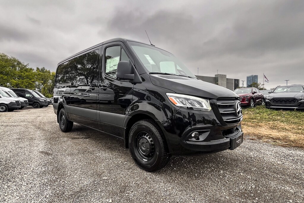 New 2026 Mercedes-Benz Sprinter Cargo Van 2500 Standard Roof I4 Diesel 144" RWD Van Cargo Van