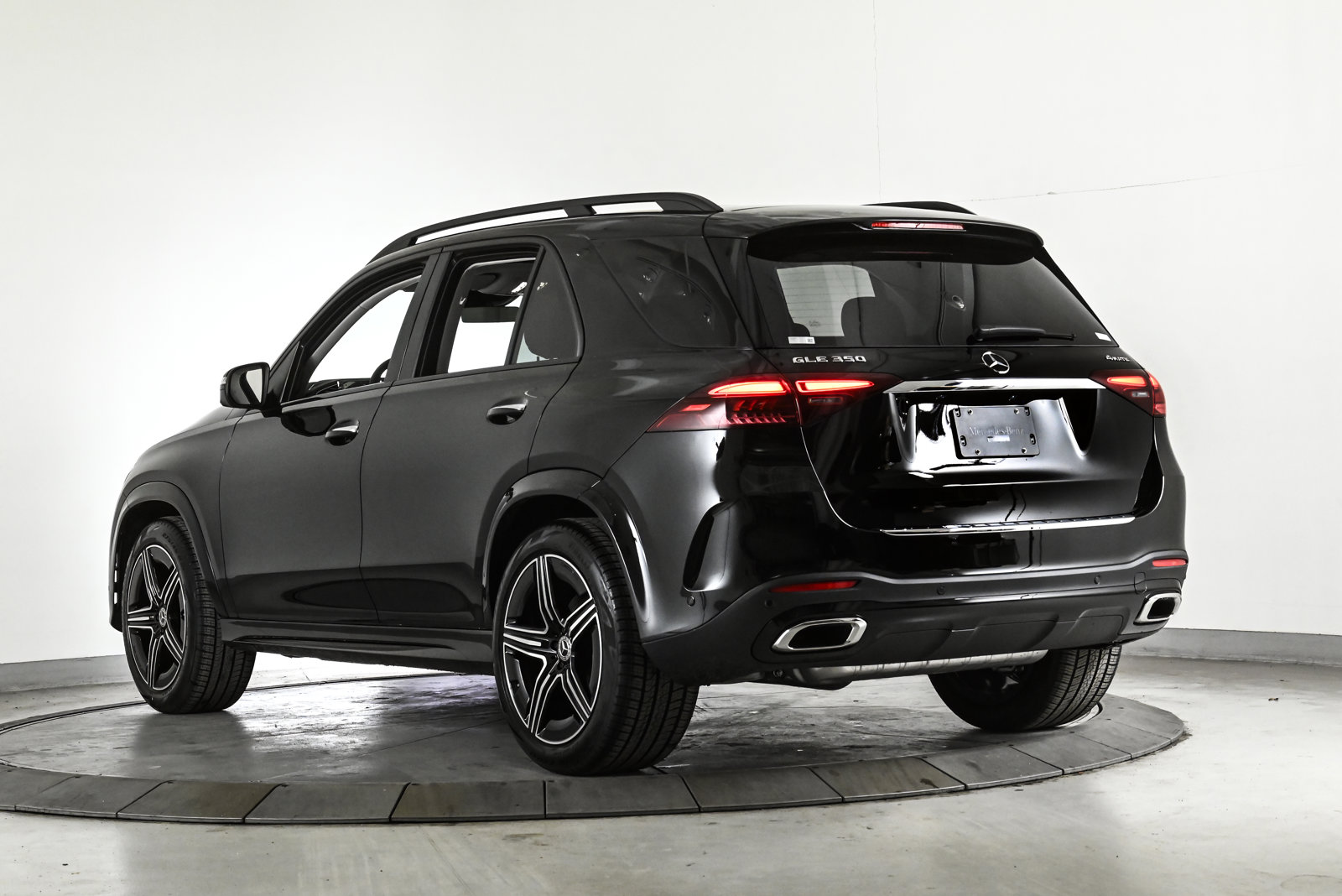 2026 MERCEDES-BENZ GLE-CLASS - Image 8