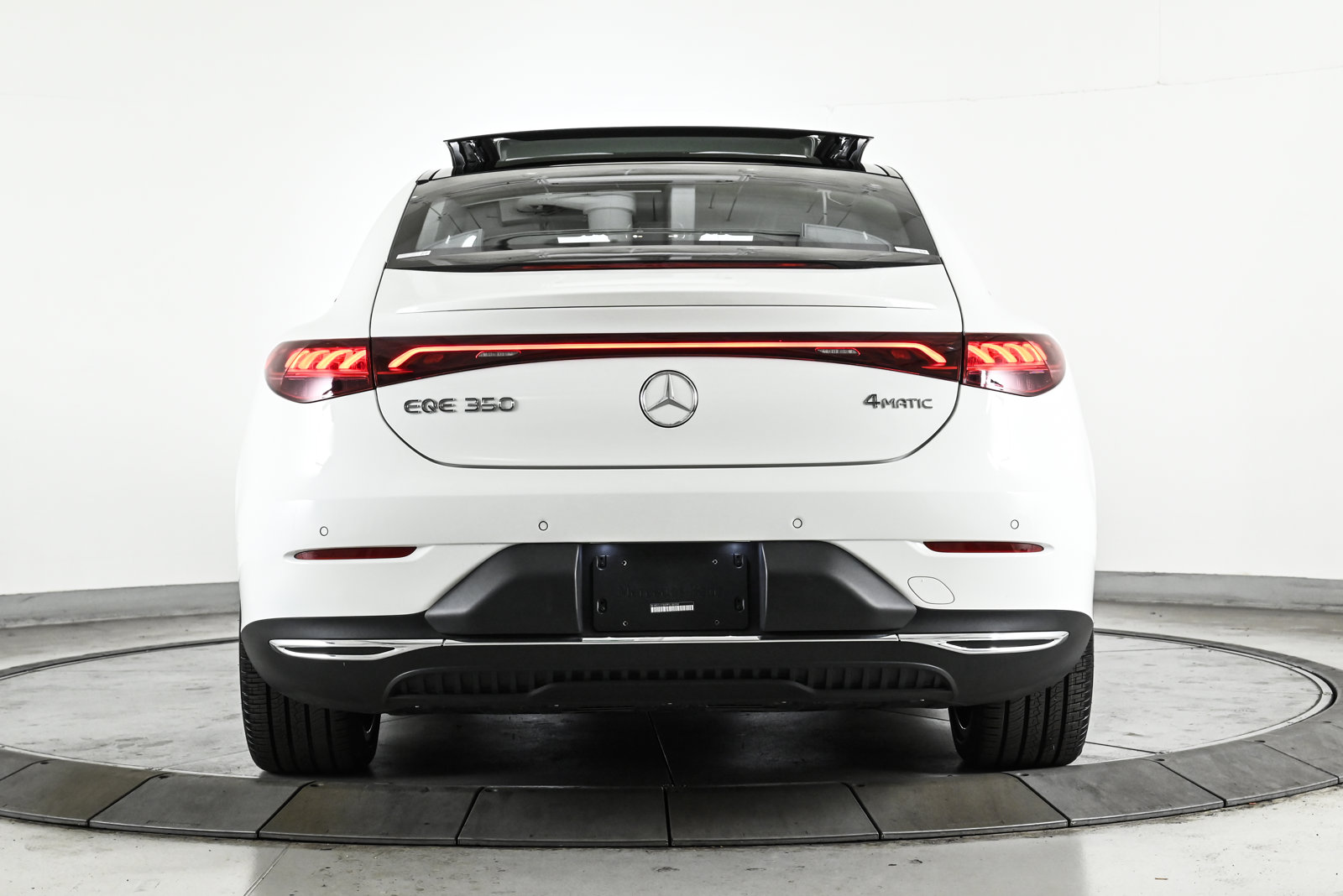 2023 MERCEDES-BENZ EQE-CLASS SEDAN - Image 7