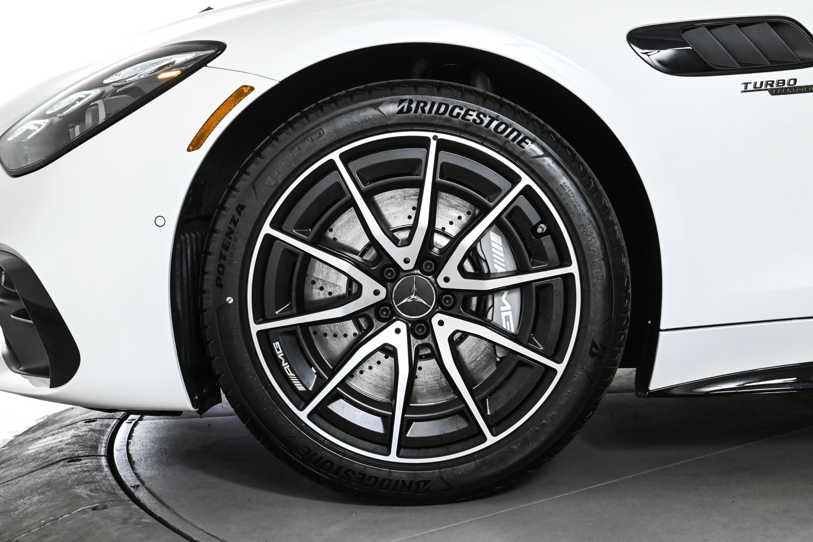 2026 MERCEDES-BENZ AMG GT - Image 24