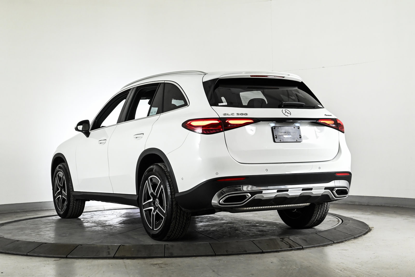 2026 MERCEDES-BENZ GLC-CLASS - Image 8