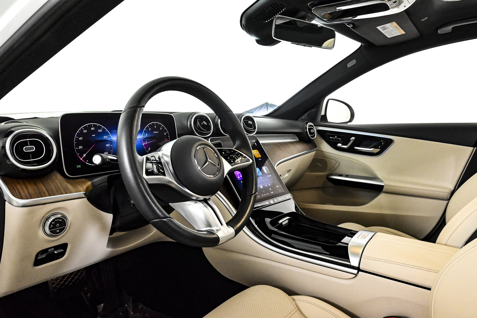 2025 MERCEDES-BENZ C-CLASS - Image 10