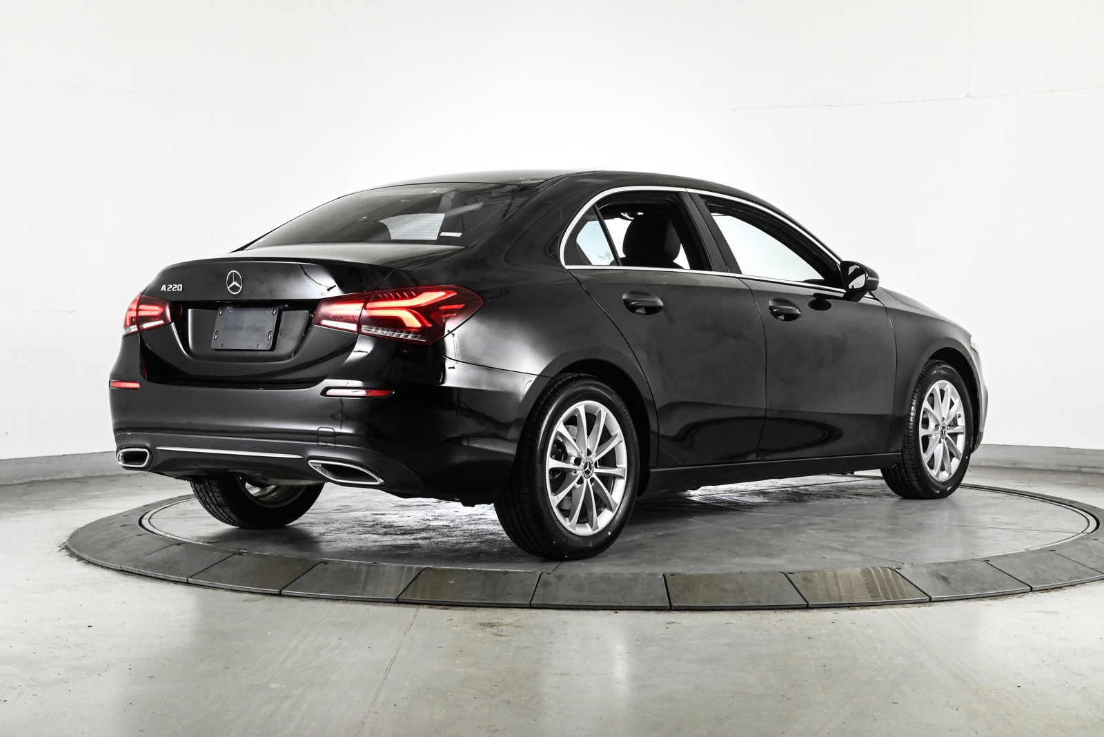 2019 MERCEDES-BENZ A-CLASS - Image 5