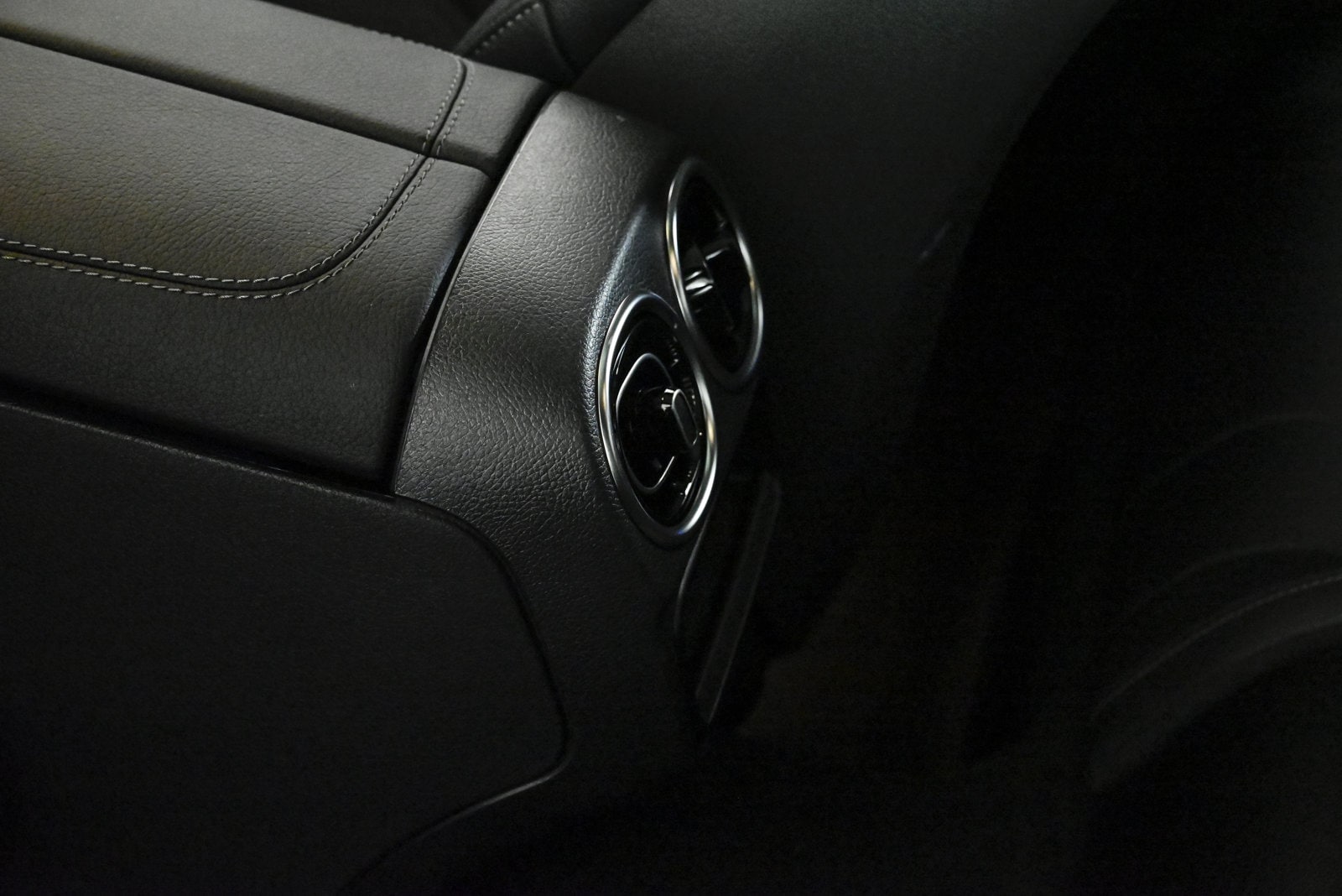 2026 MERCEDES-BENZ CLE - Image 19