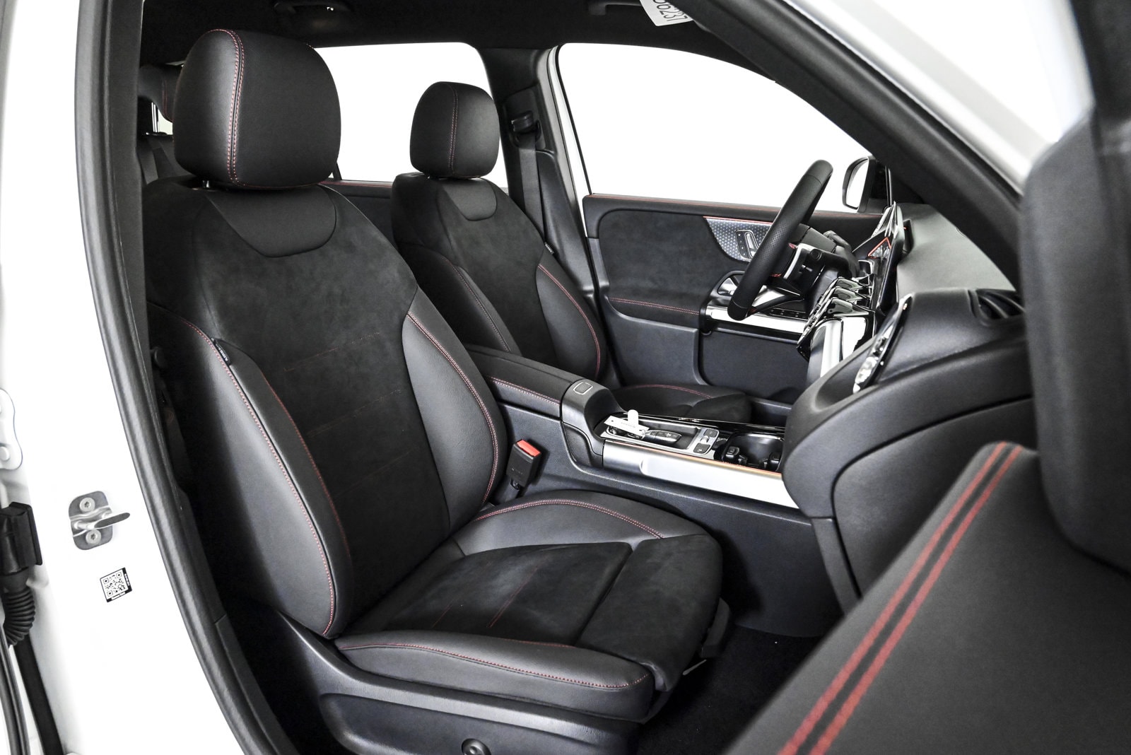 2025 MERCEDES-BENZ GLB-CLASS - Image 11