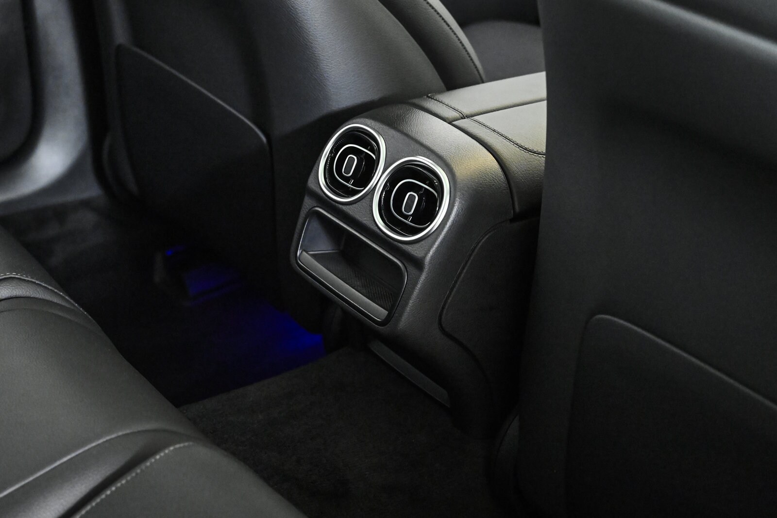 2026 MERCEDES-BENZ C-CLASS - Image 19