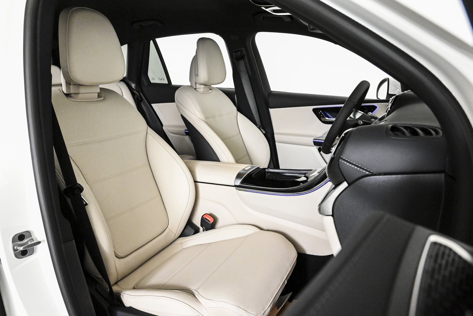 2025 MERCEDES-BENZ GLC-CLASS - Image 11