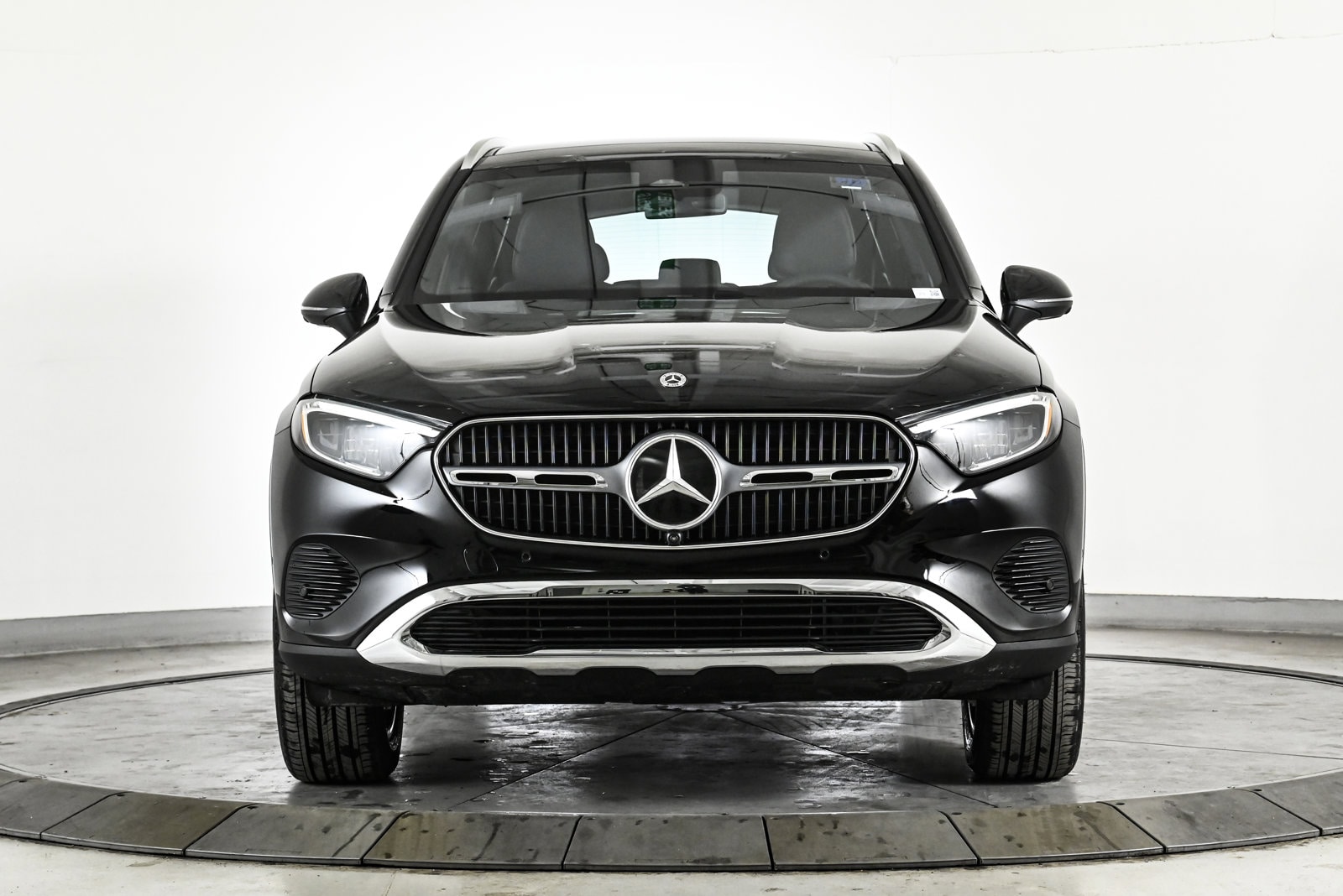 2026 MERCEDES-BENZ GLC-CLASS - Image 2