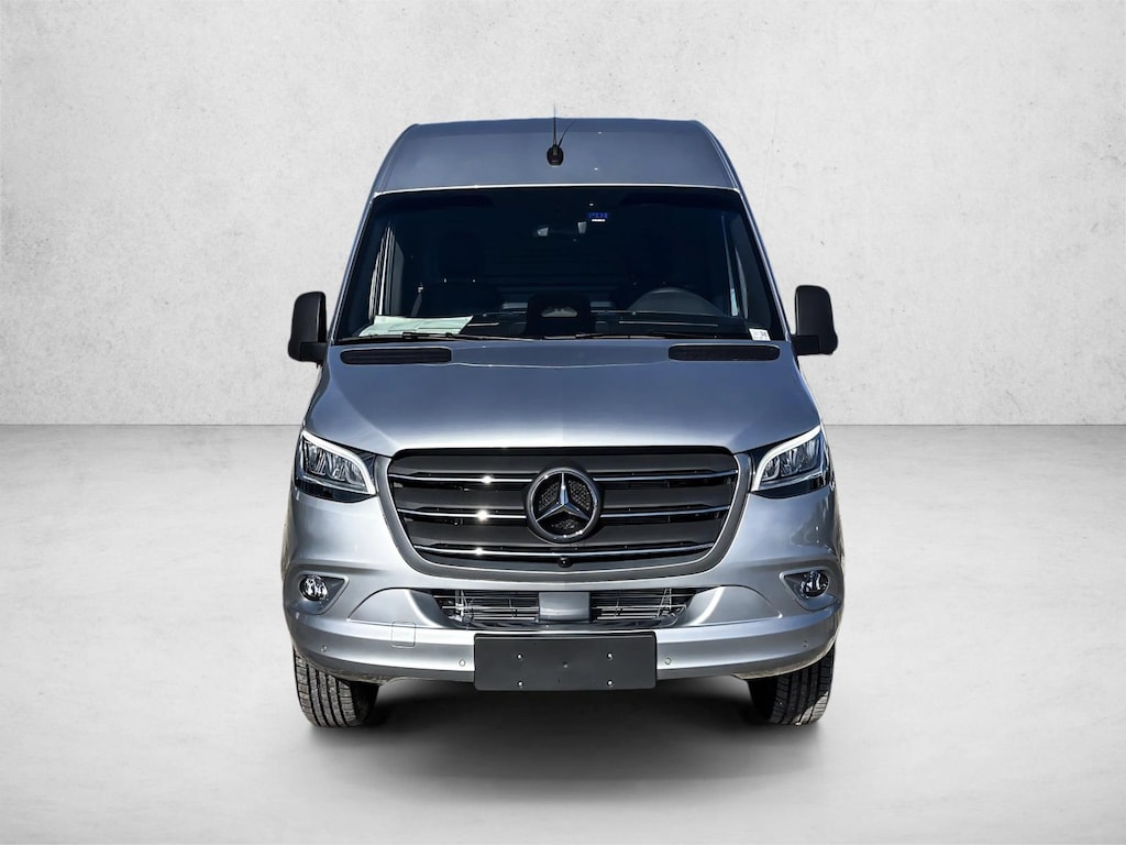 New 2026 Mercedes-Benz Sprinter Cargo Van 2500 Standard Roof I4 Diesel 144" RWD Van Cargo Van