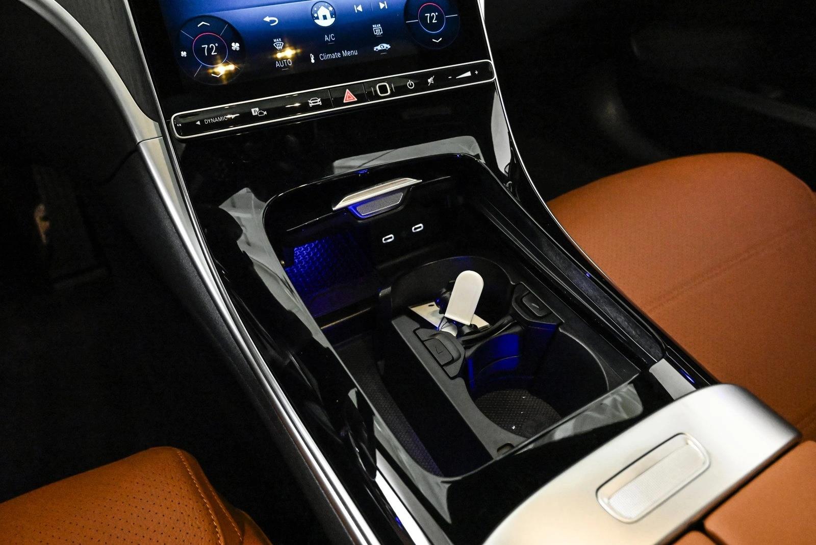 2026 MERCEDES-BENZ C-CLASS - Image 13