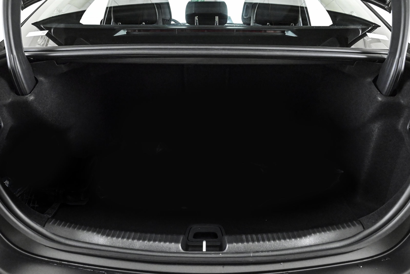 2026 MERCEDES-BENZ C-CLASS - Image 6