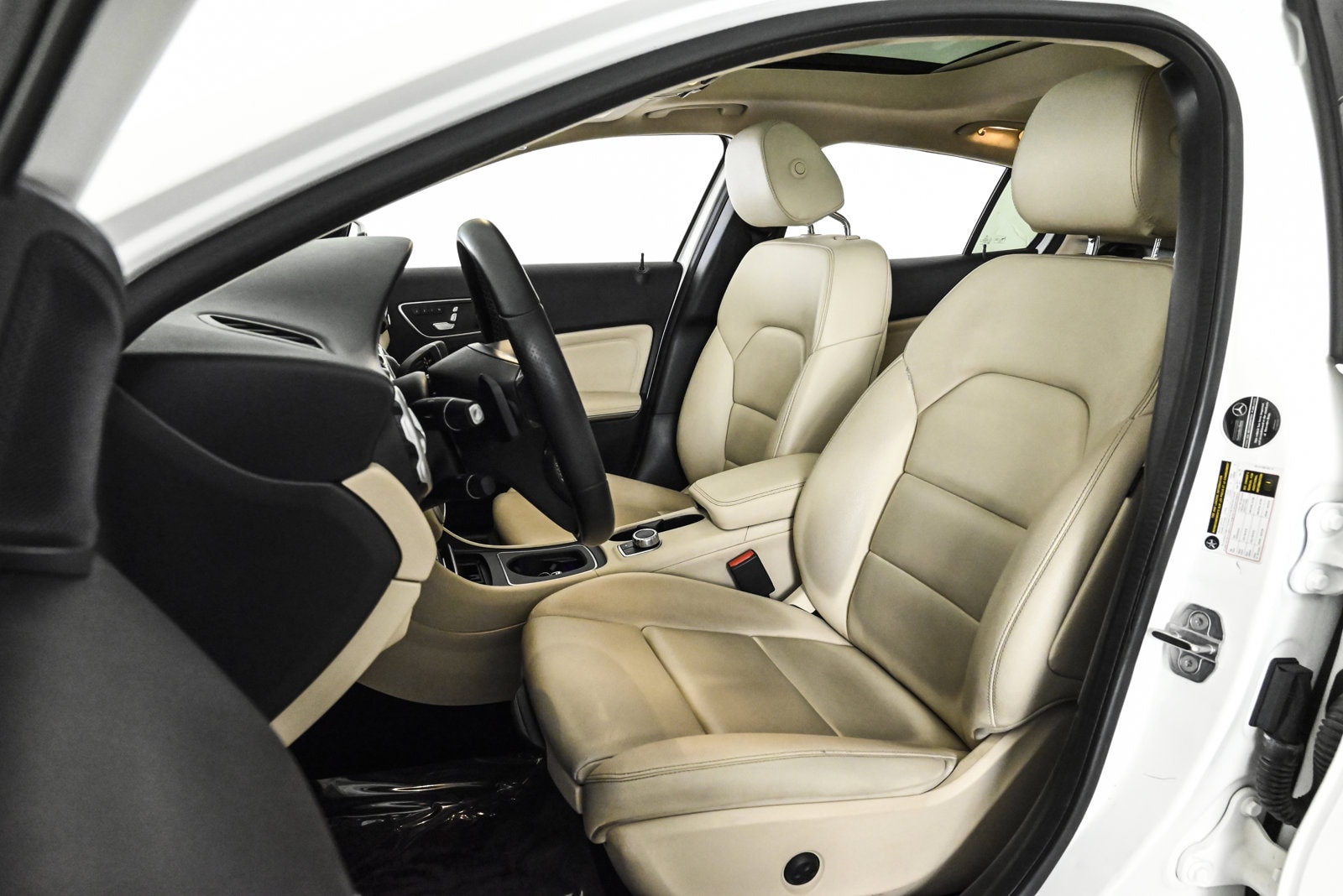 2020 MERCEDES-BENZ GLA-CLASS - Image 18