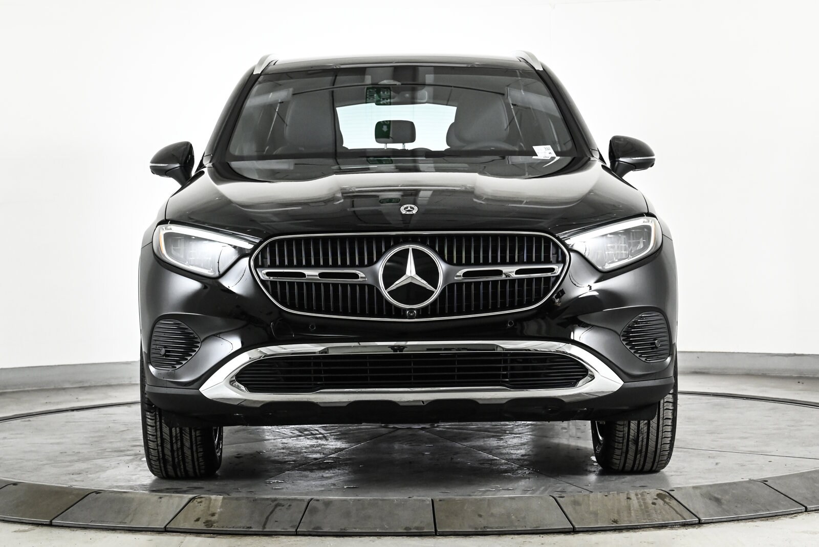 2026 MERCEDES-BENZ GLC-CLASS - Image 2