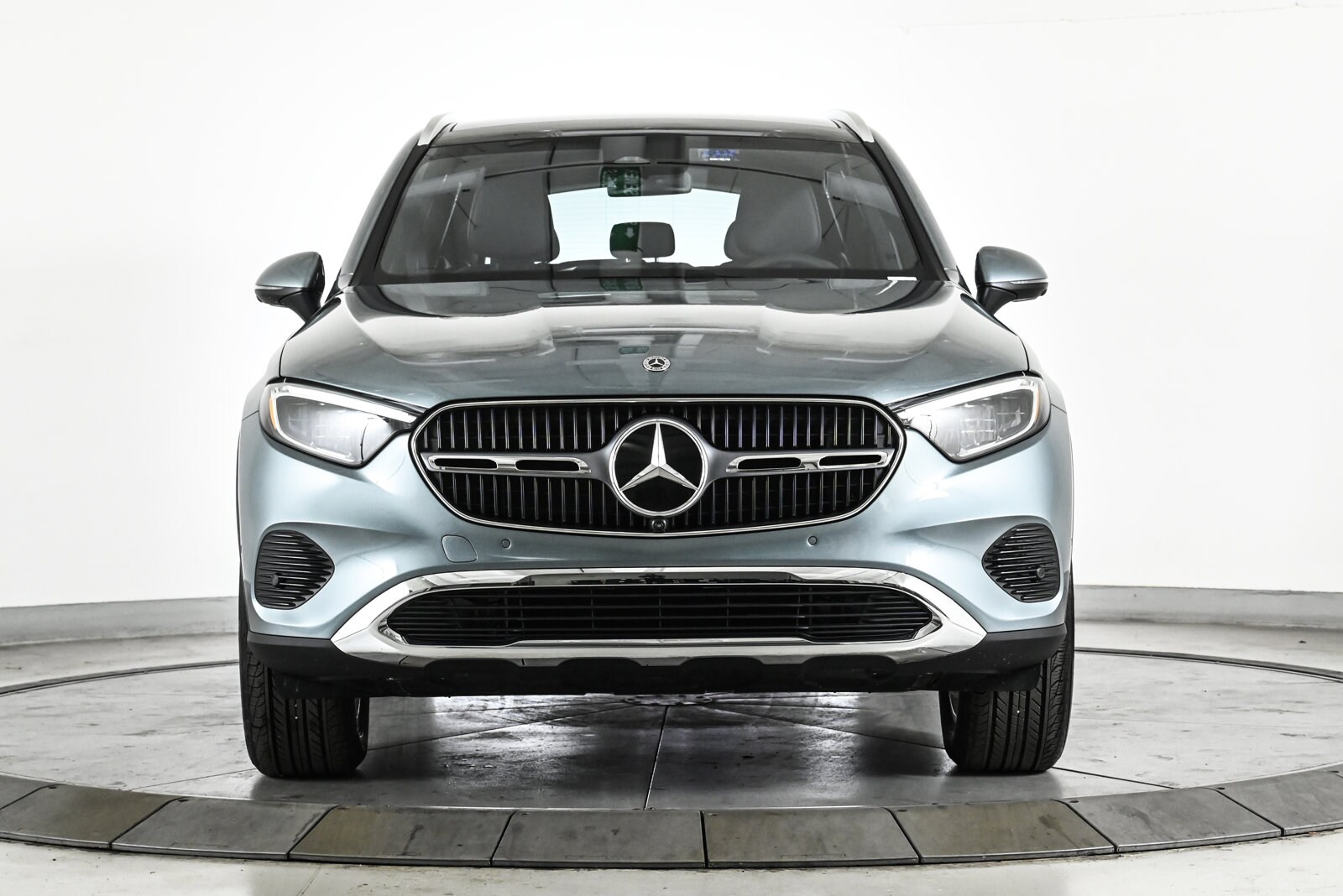 2026 MERCEDES-BENZ GLC-CLASS - Image 2