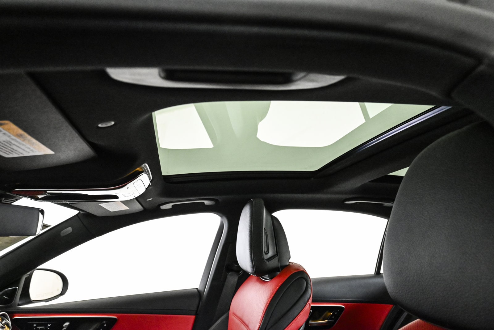 2026 MERCEDES-BENZ C-CLASS - Image 17