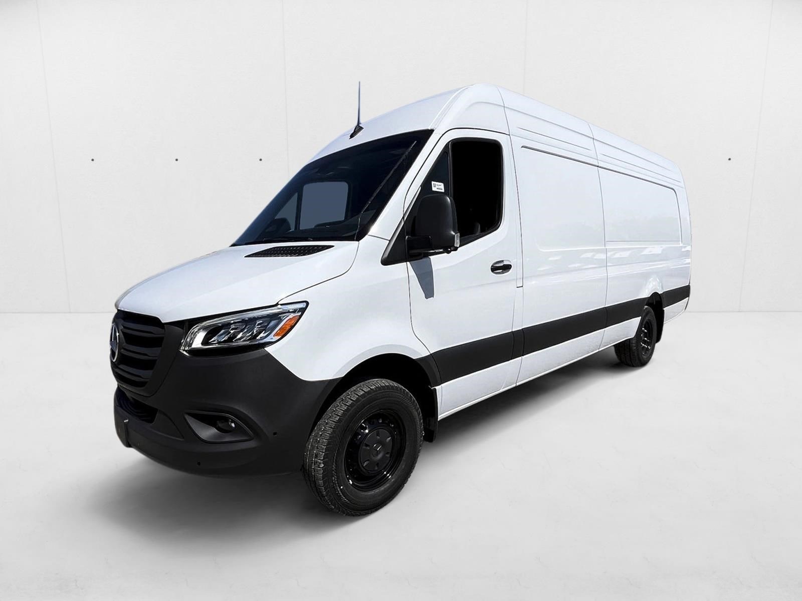 2025 Mercedes-Benz Sprinter Cargo Van Base's photo