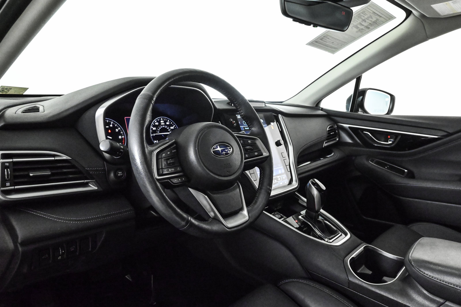 2023 SUBARU OUTBACK - Image 10