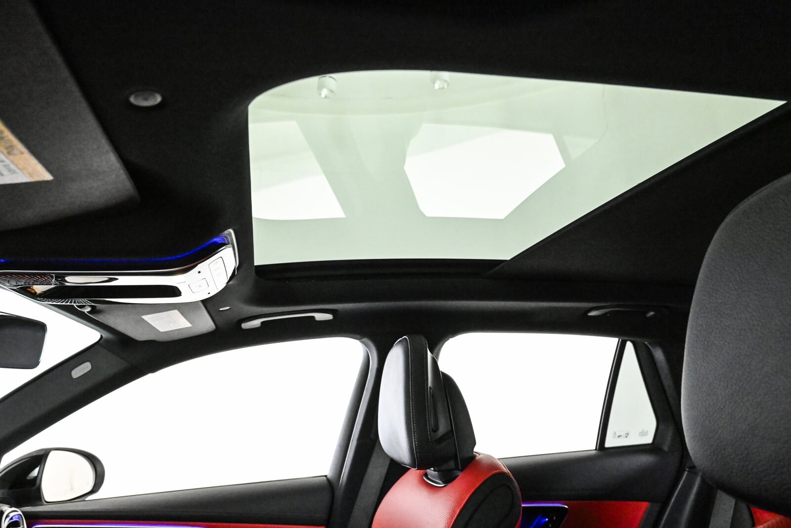 2026 MERCEDES-BENZ GLC-CLASS - Image 17