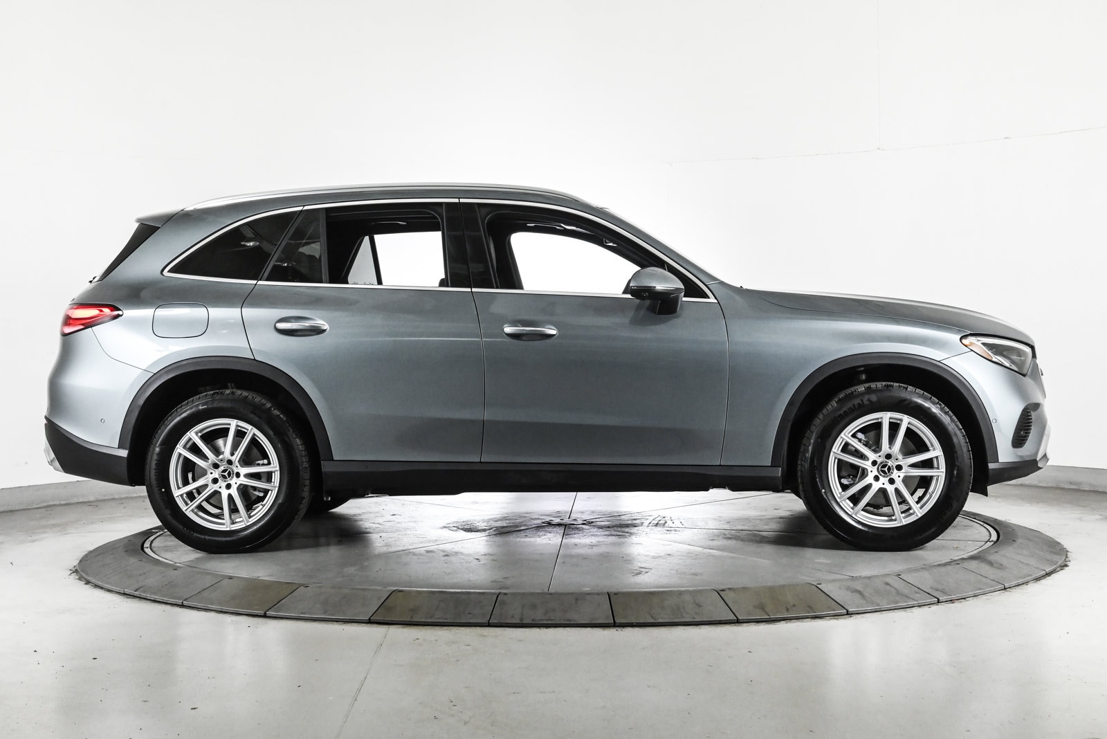 2026 MERCEDES-BENZ GLC-CLASS - Image 4