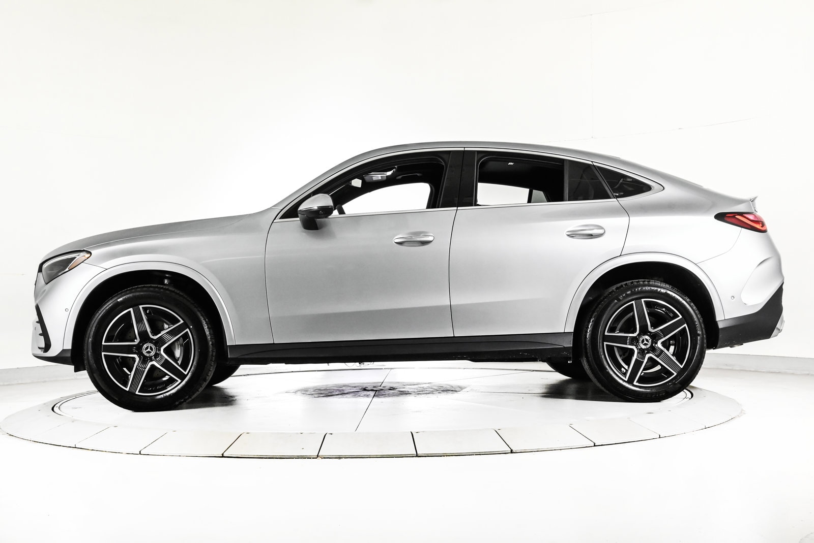 2026 MERCEDES-BENZ GLC-CLASS - Image 9