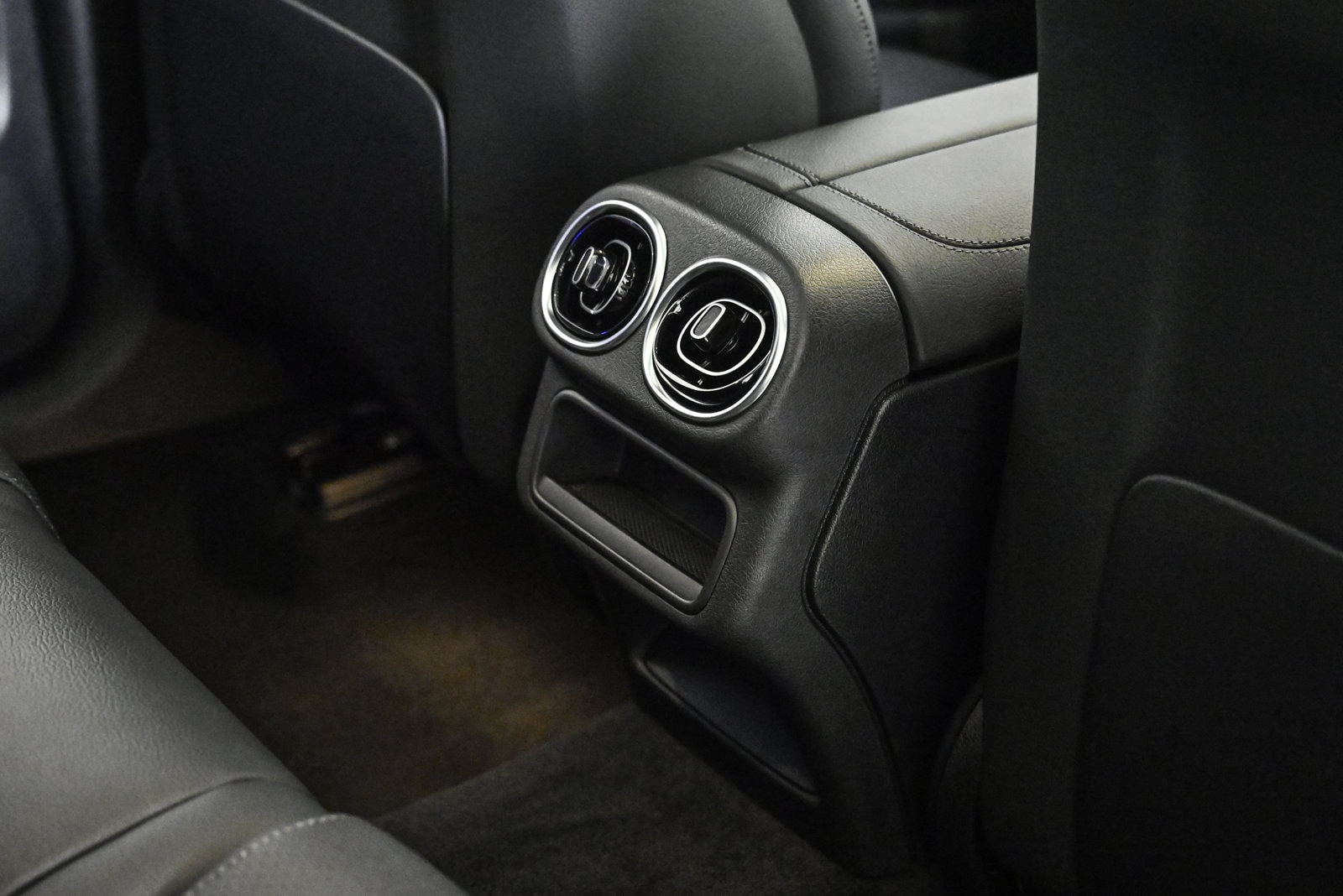 2026 MERCEDES-BENZ GLC-CLASS - Image 19