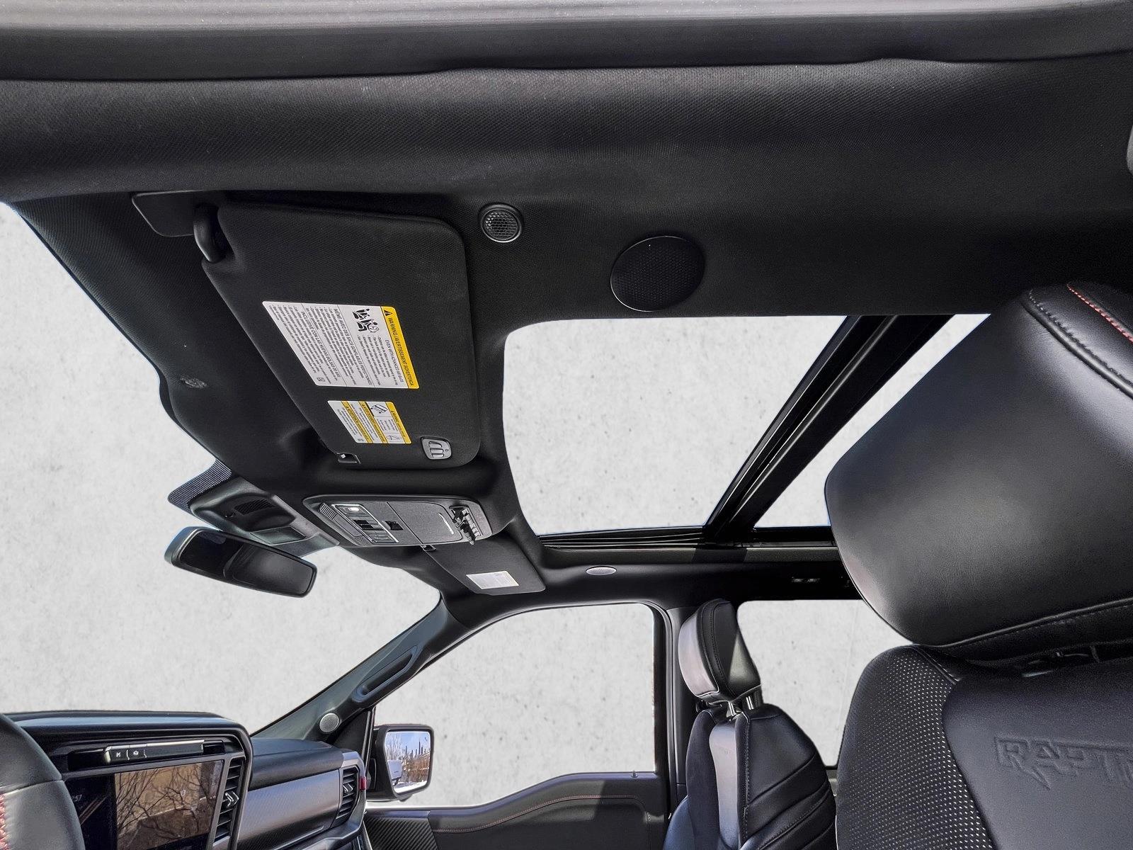 2025 FORD F-150 - Image 15