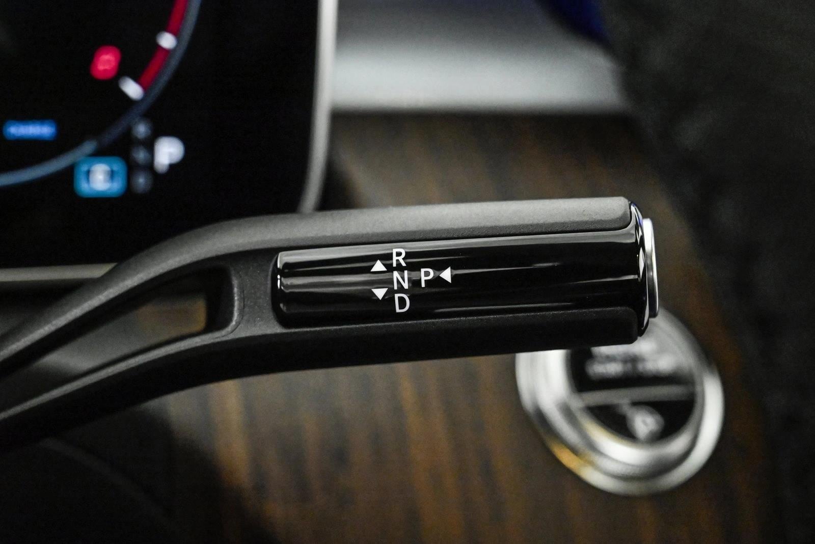 2026 MERCEDES-BENZ C-CLASS - Image 12