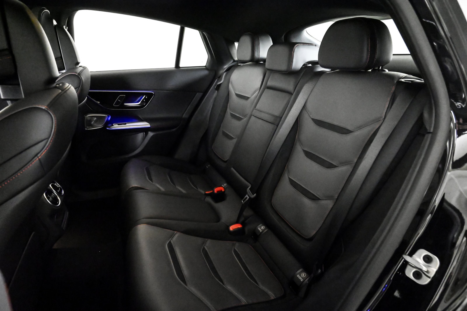 2025 MERCEDES-BENZ GLC-CLASS - Image 12