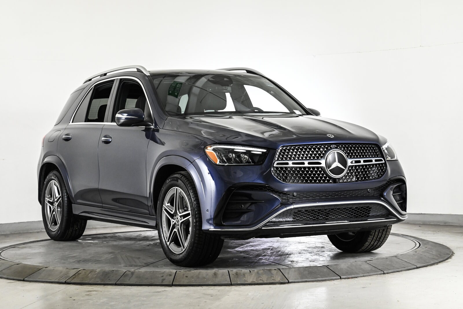 2026 MERCEDES-BENZ GLE-CLASS - Image 3