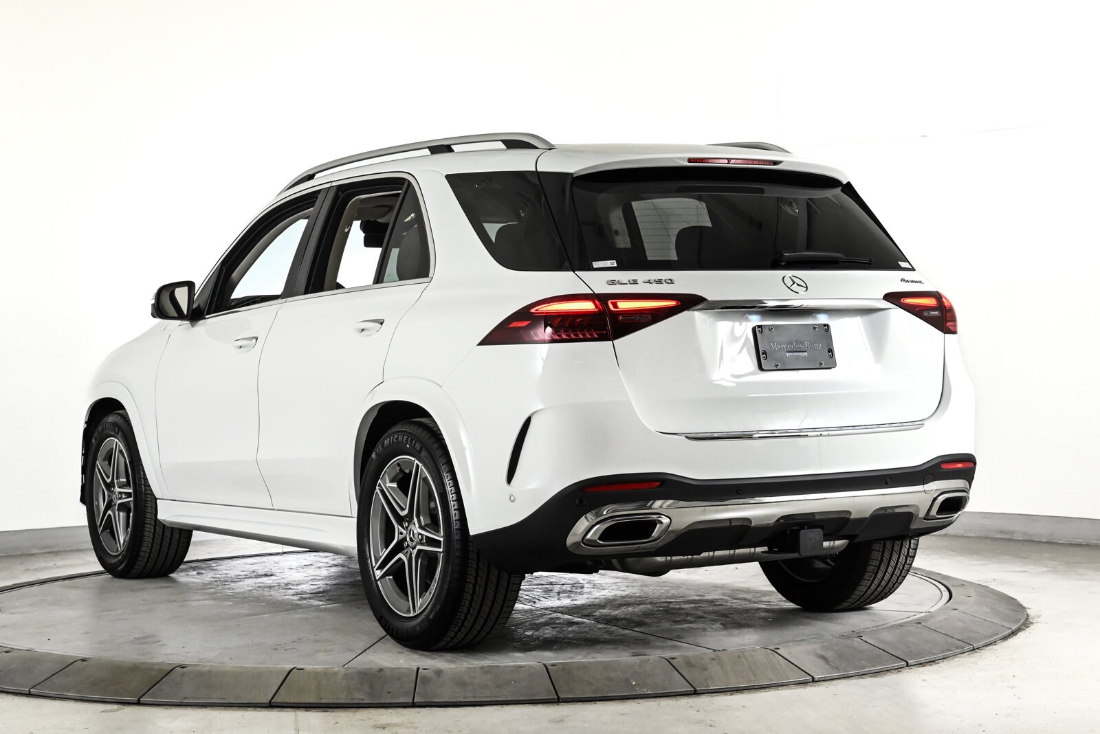 2026 MERCEDES-BENZ GLE-CLASS - Image 8