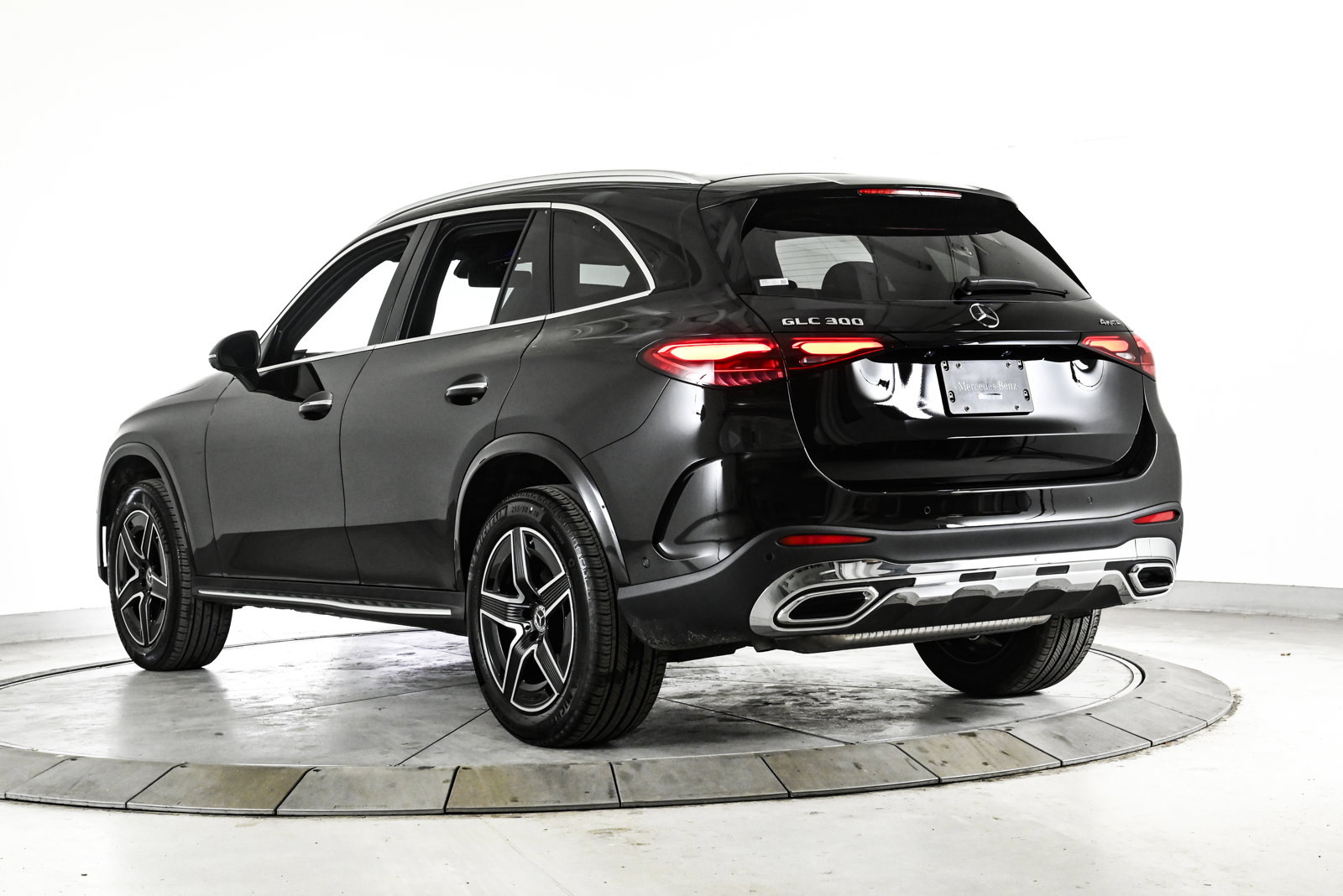 2026 MERCEDES-BENZ GLC-CLASS - Image 8