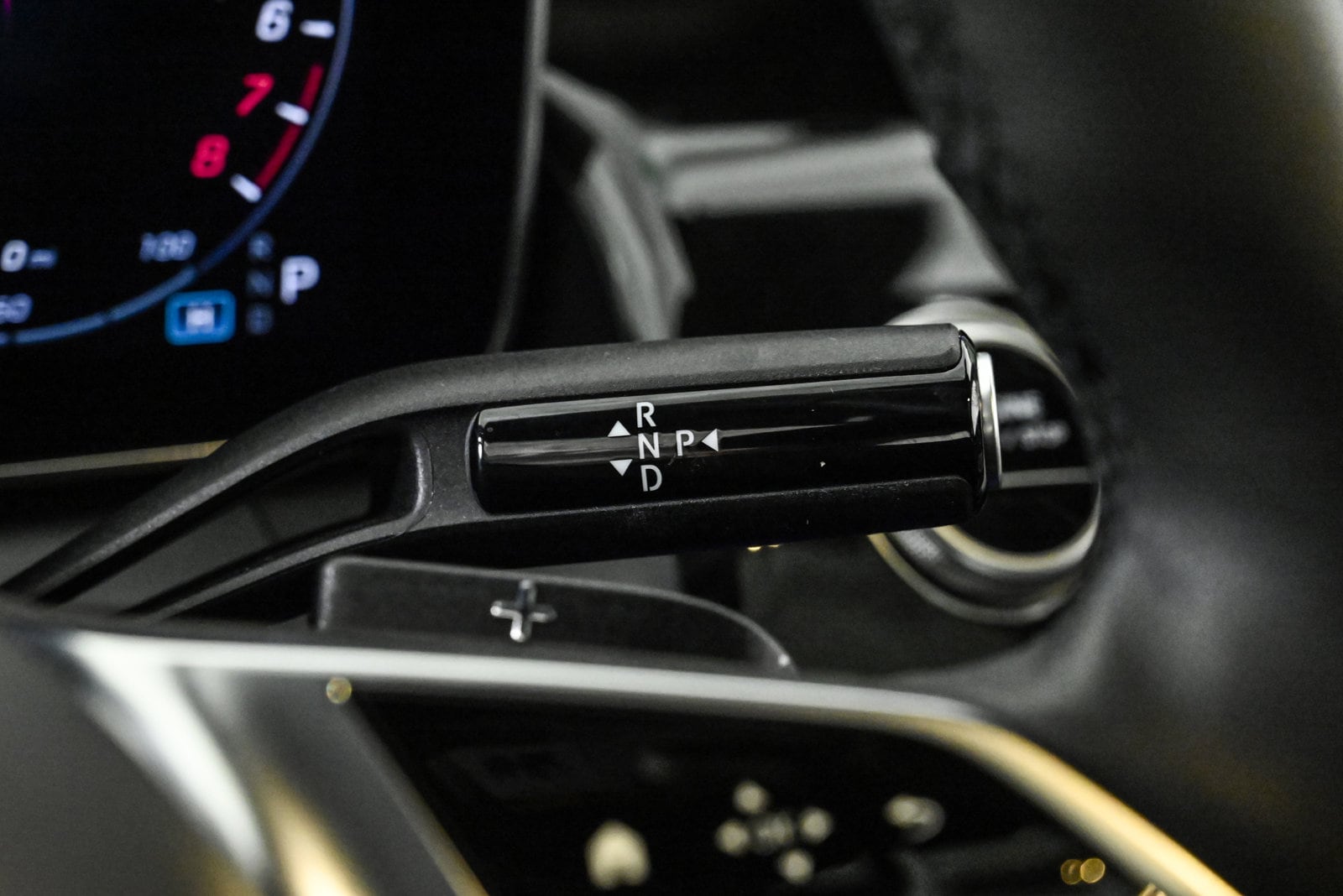 2025 MERCEDES-BENZ GLC-CLASS - Image 12