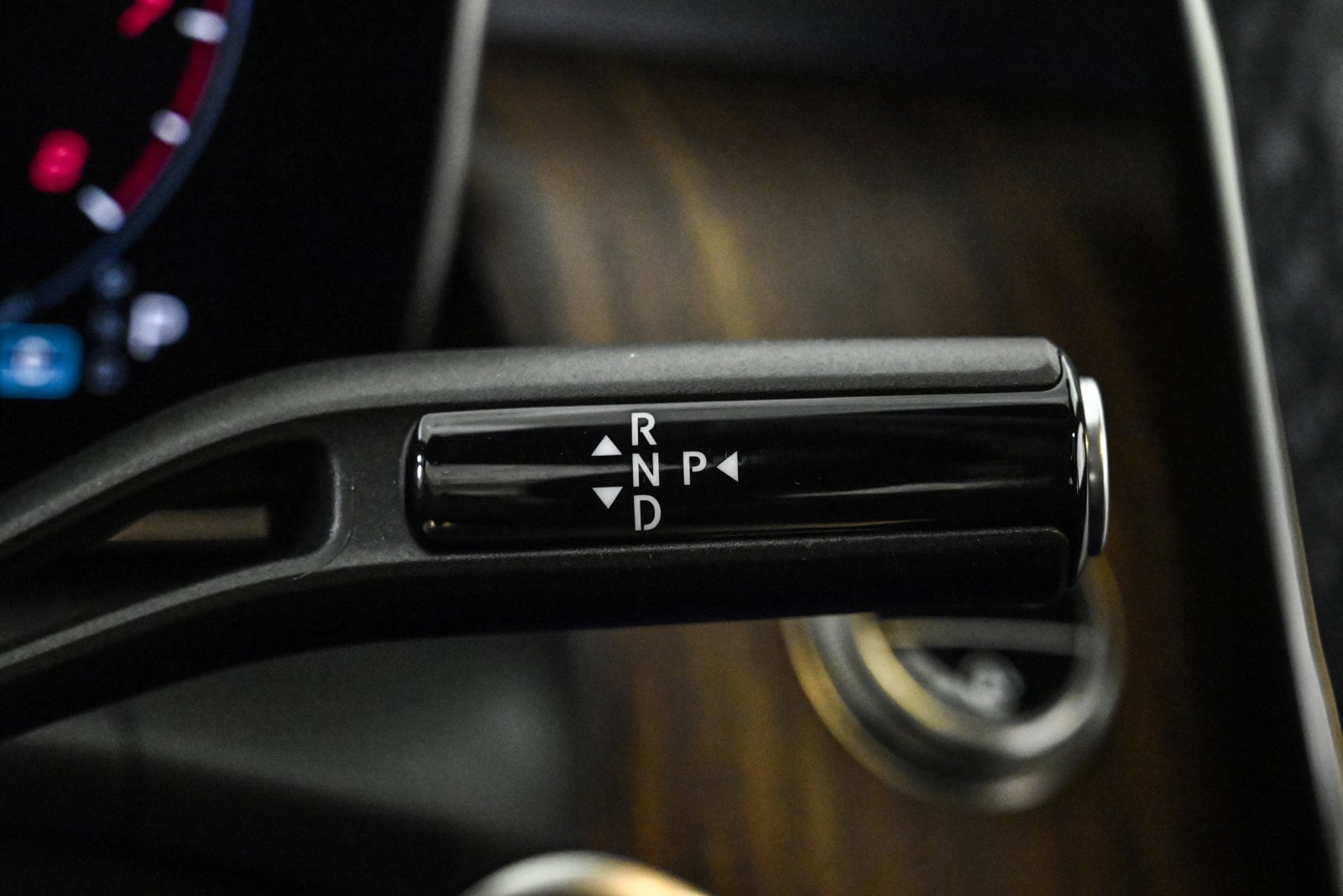 2025 MERCEDES-BENZ GLC-CLASS - Image 12