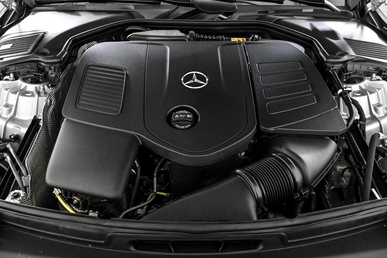 2025 MERCEDES-BENZ C-CLASS - Image 13